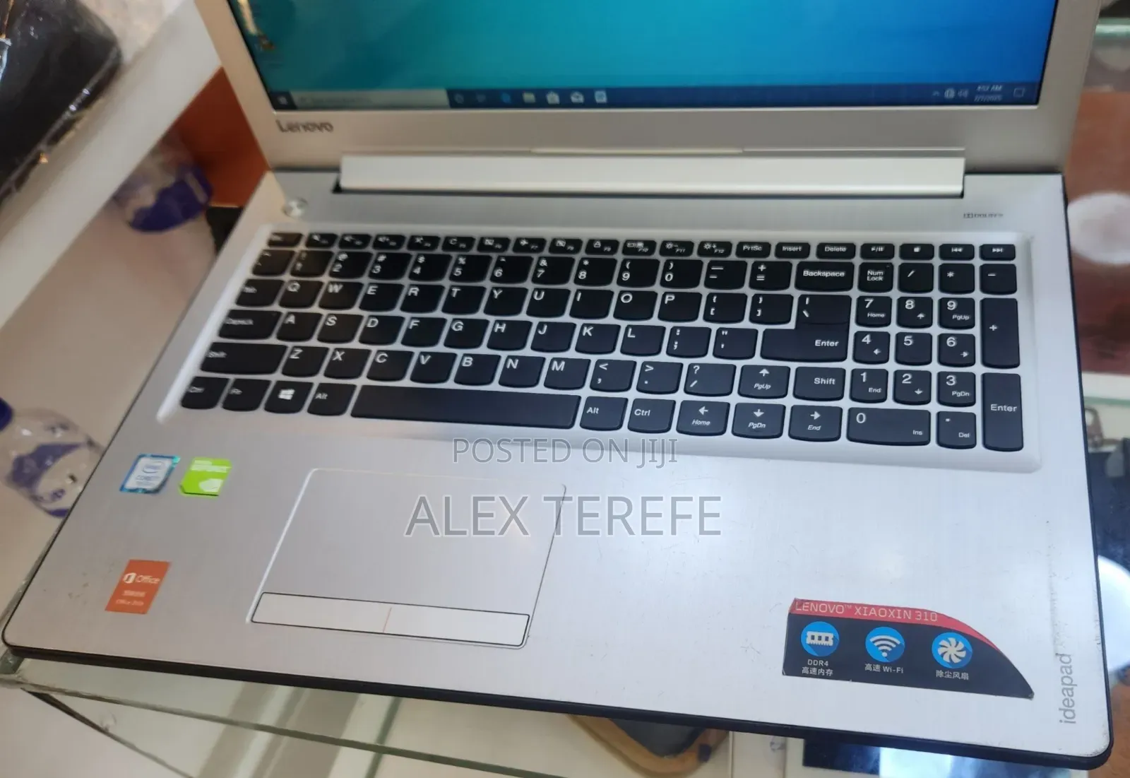 New Laptop Lenovo Ideapad 3 8GB Intel Core i7 HDD 1T