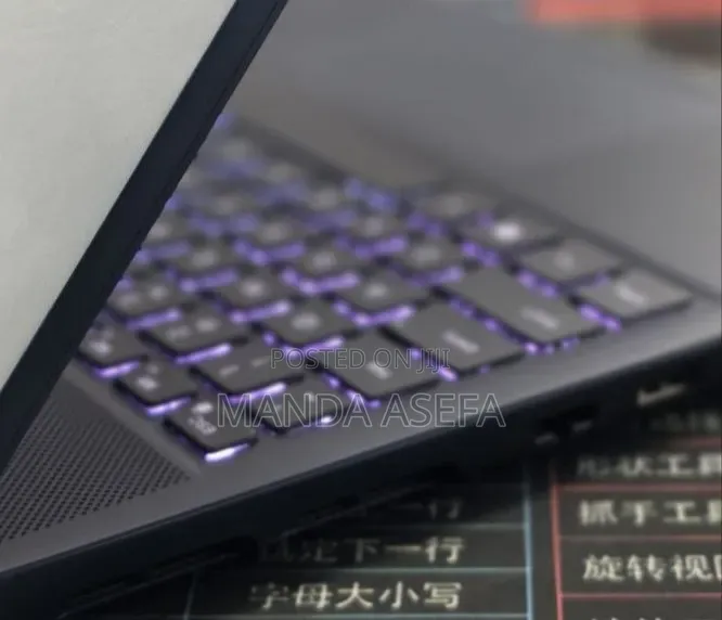 New Laptop Alienware X16 r1 32GB Intel Core Ultra 9 SSD 1T