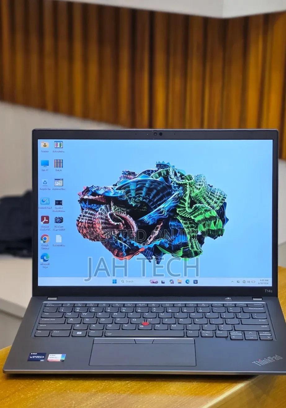 New Laptop Lenovo ThinkPad T14s Gen 2 16GB Intel Core i7 SSD 512GB