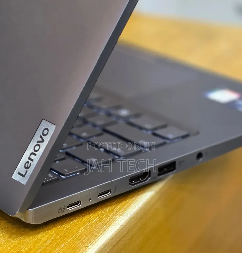 New Laptop Lenovo ThinkPad T14s Gen 2 16GB Intel Core i7 SSD 512GB