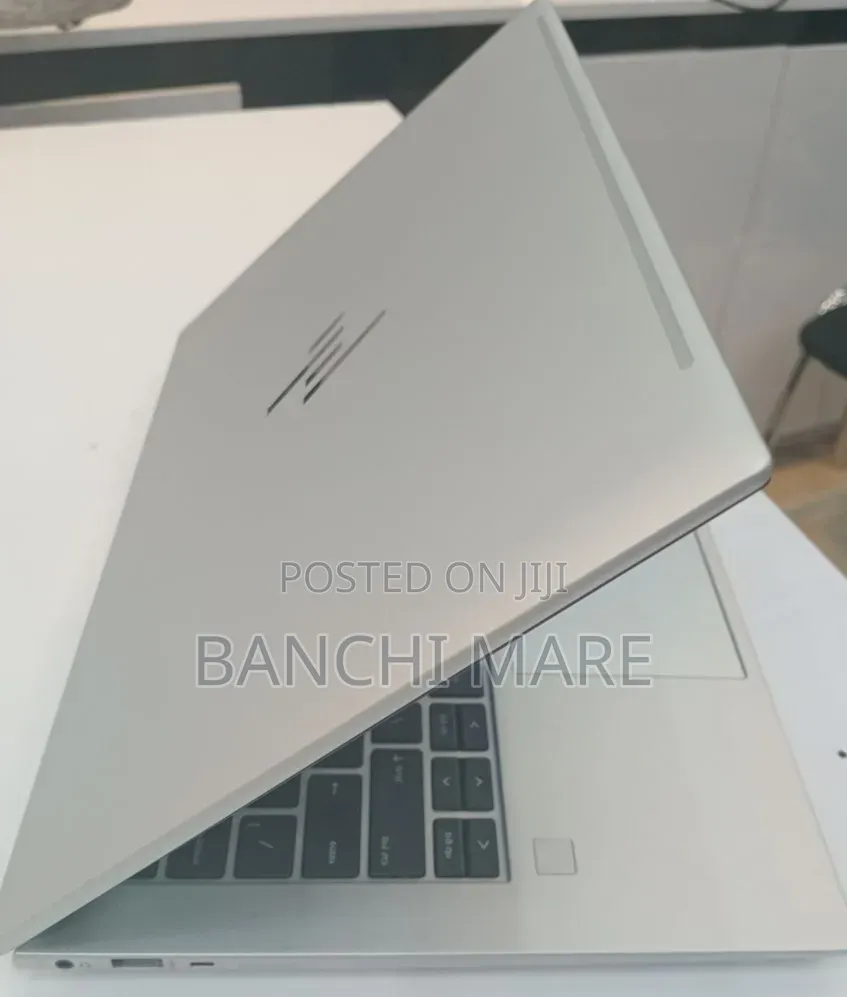 New Laptop HP EliteBook 840 G9 16GB Intel Core i7 SSD 512GB