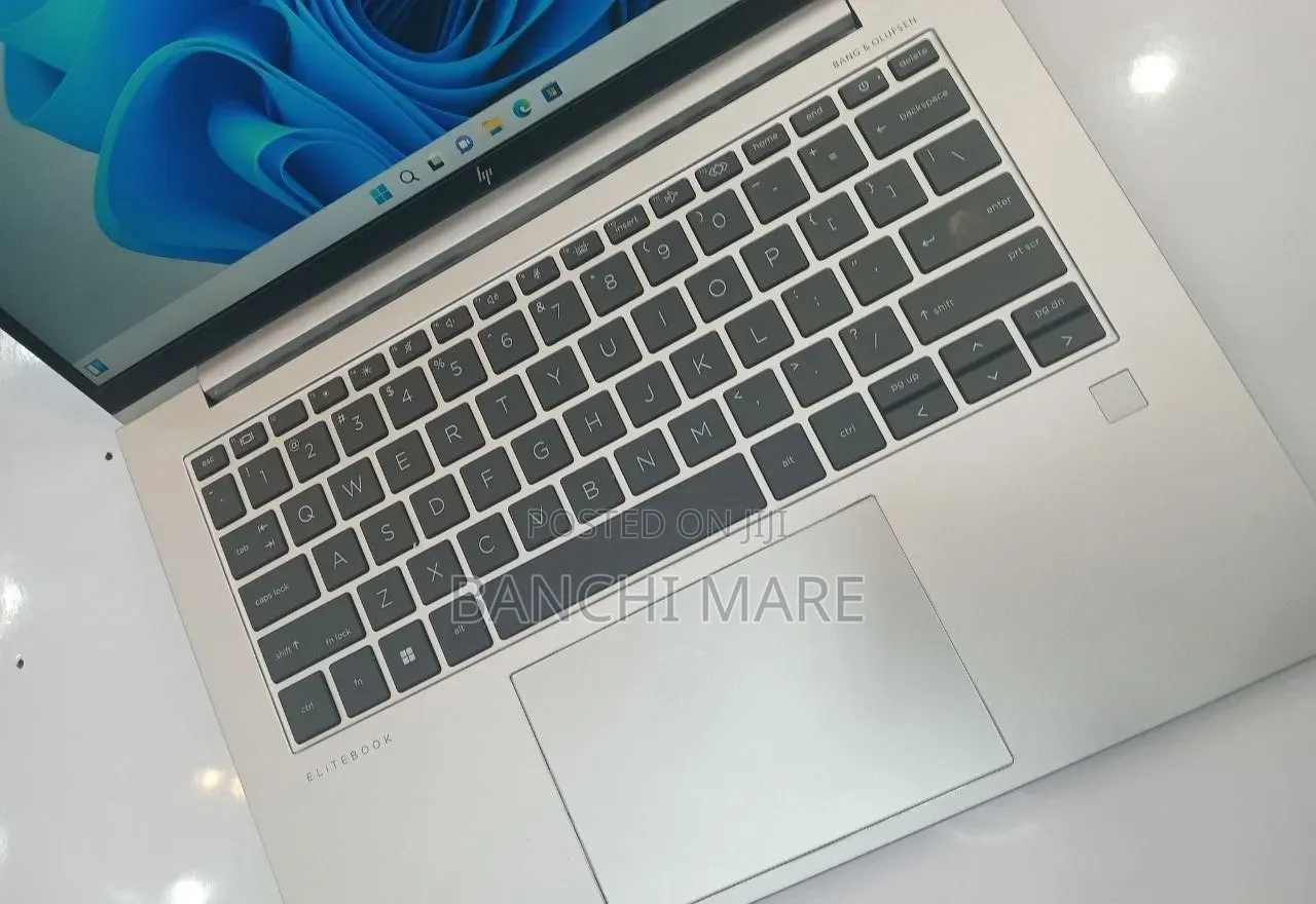 New Laptop HP EliteBook 840 G9 16GB Intel Core i7 SSD 512GB