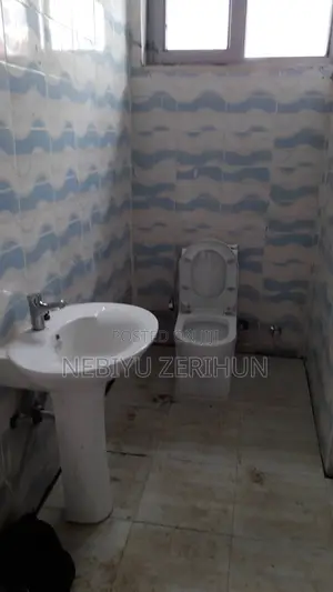 3bdrm House in Sululta ,Mena Abichu, Oromia-Finfinne for sale