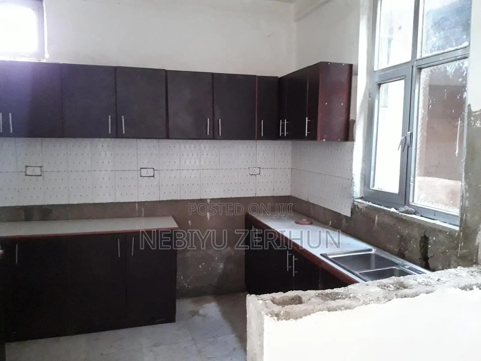 3bdrm House in Sululta ,Mena Abichu, Oromia-Finfinne for sale