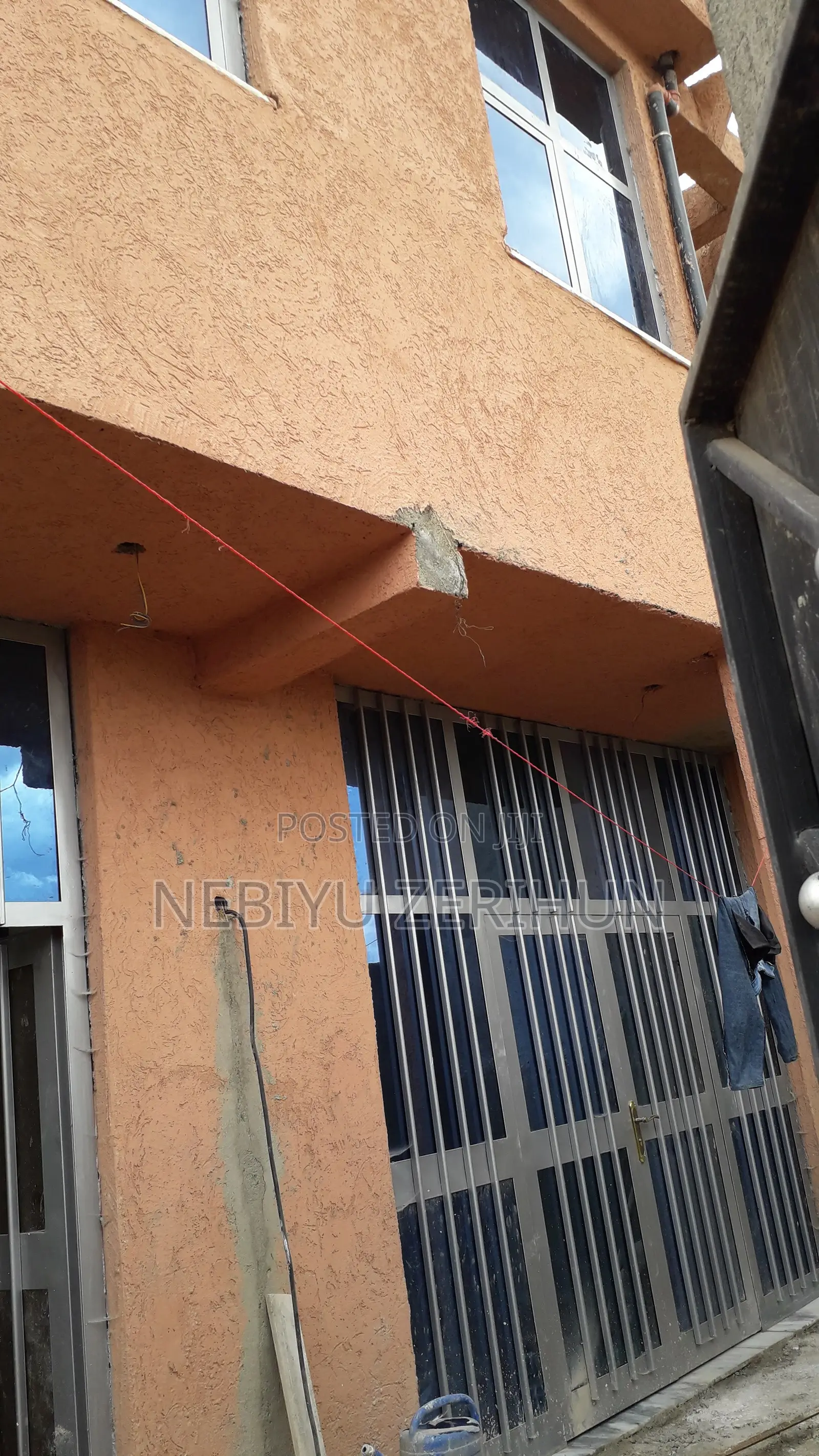 3bdrm House in Sululta ,Mena Abichu, Oromia-Finfinne for sale