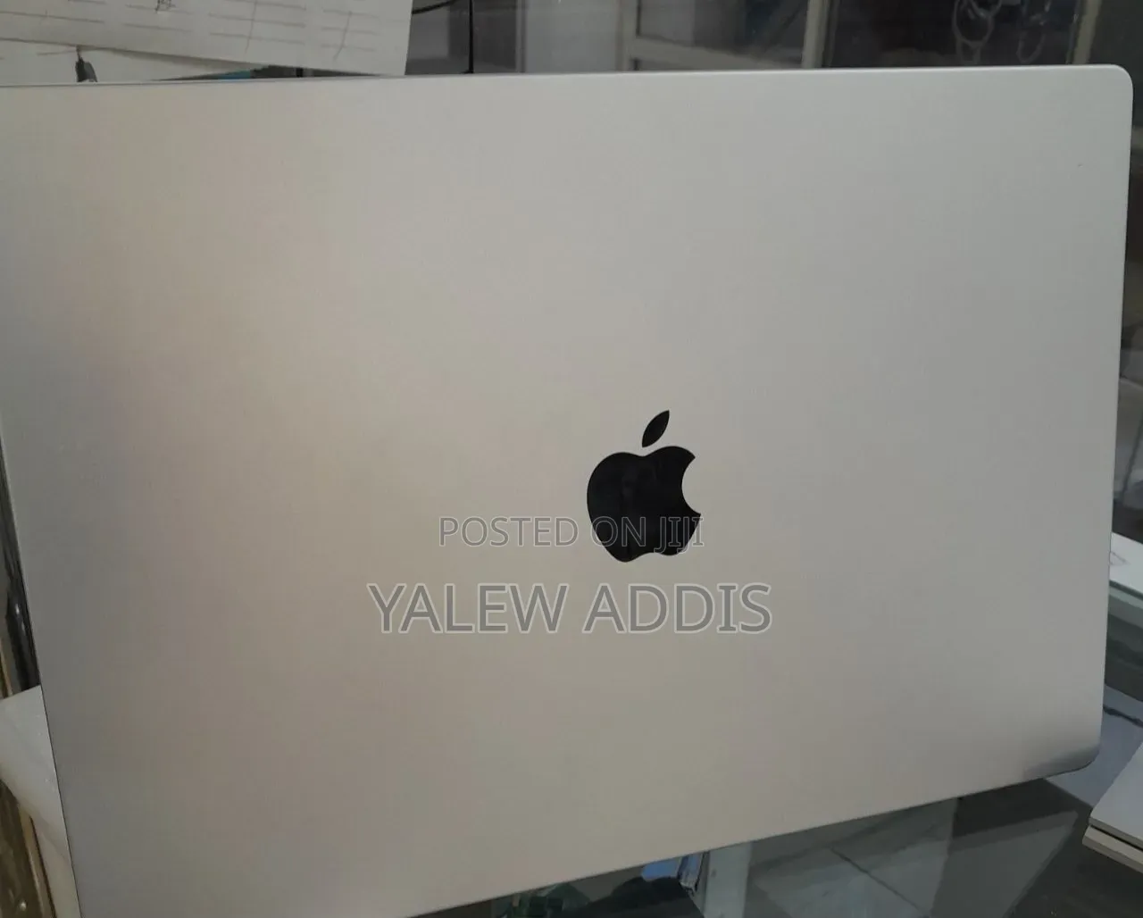 New Laptop Apple MacBook Pro 2021 M1 32GB Apple M1 SSD 1T