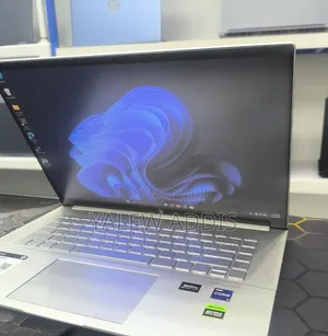New Laptop HP Envy x360 16GB Intel Core i9 SSD 1T