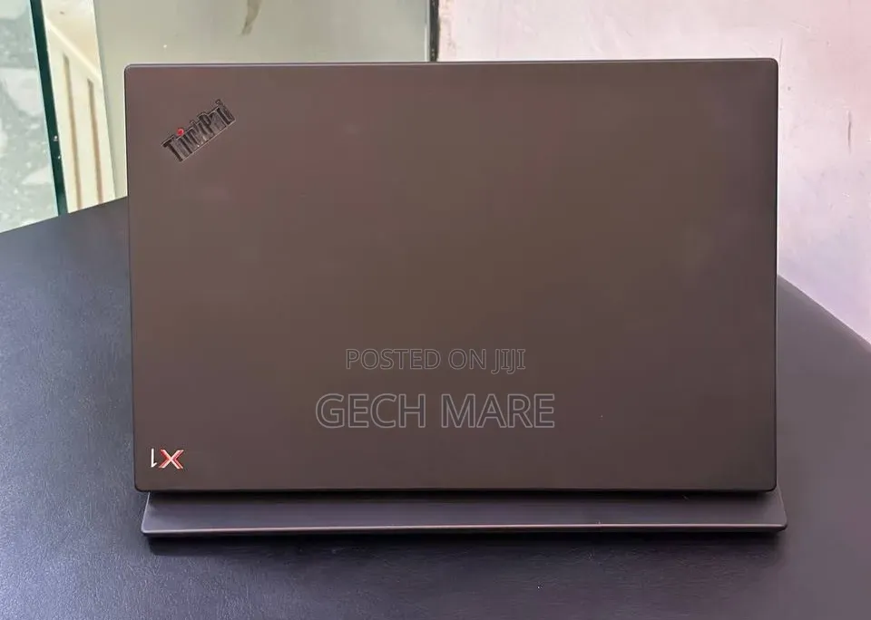 New Laptop Lenovo ThinkPad X1 Carbon 16GB Intel Core i5 SSD 512GB