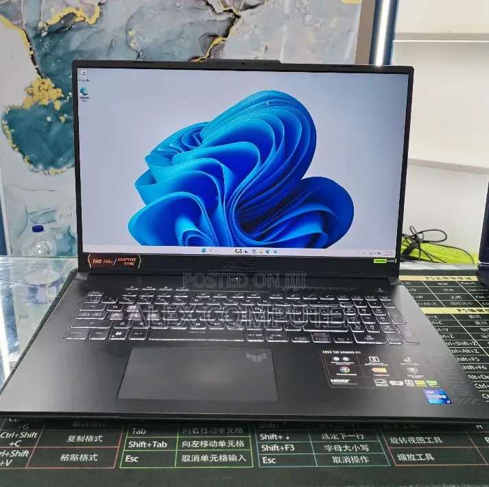 New Laptop Asus TUF Gaming F17 16GB Intel Core i7 SSD 1T