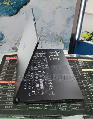 New Laptop Asus TUF Gaming F17 16GB Intel Core i7 SSD 1T