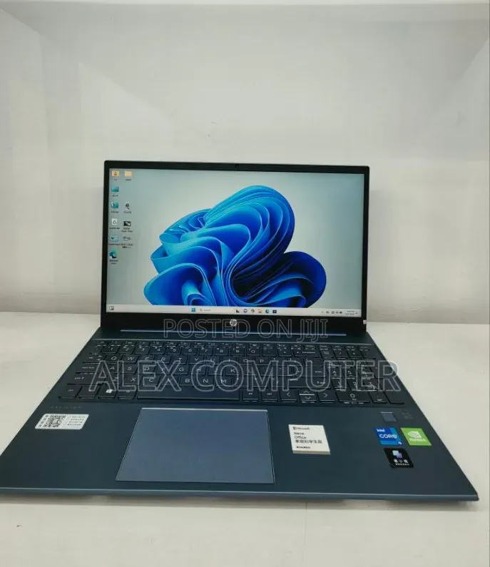 New Laptop HP Pavilion 15 16GB Intel Core i5 SSD 512GB