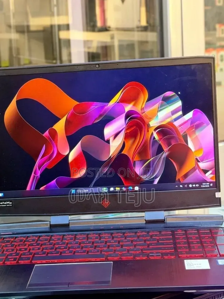 New Laptop HP OmniBook 5 14" 16GB Intel Core i7 SSD 512GB