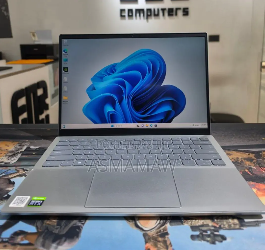 New Laptop HP Pavilion 14 32GB AMD Ryzen 7 SSD 1T