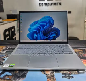 New Laptop HP Pavilion 14 32GB AMD Ryzen 7 SSD 1T