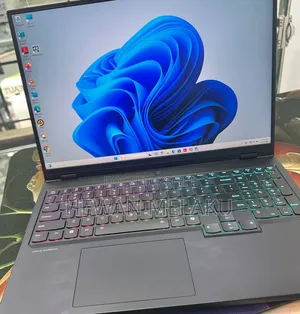 New Laptop Lenovo Legion Pro 7 32GB Intel Core i9 SSD 1T
