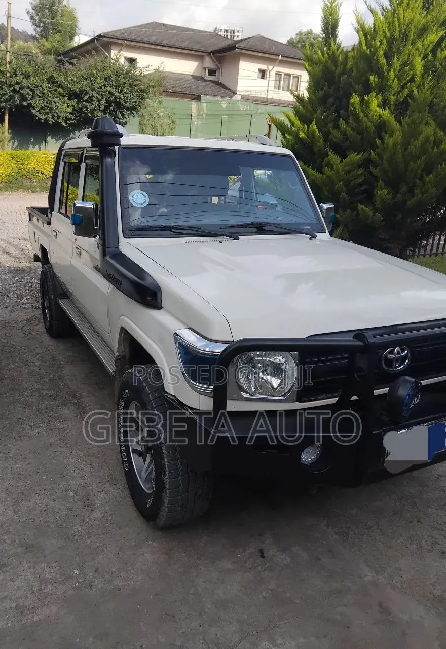 Toyota Land Cruiser 2018