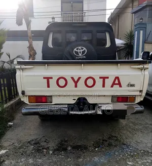 Toyota Land Cruiser 2018