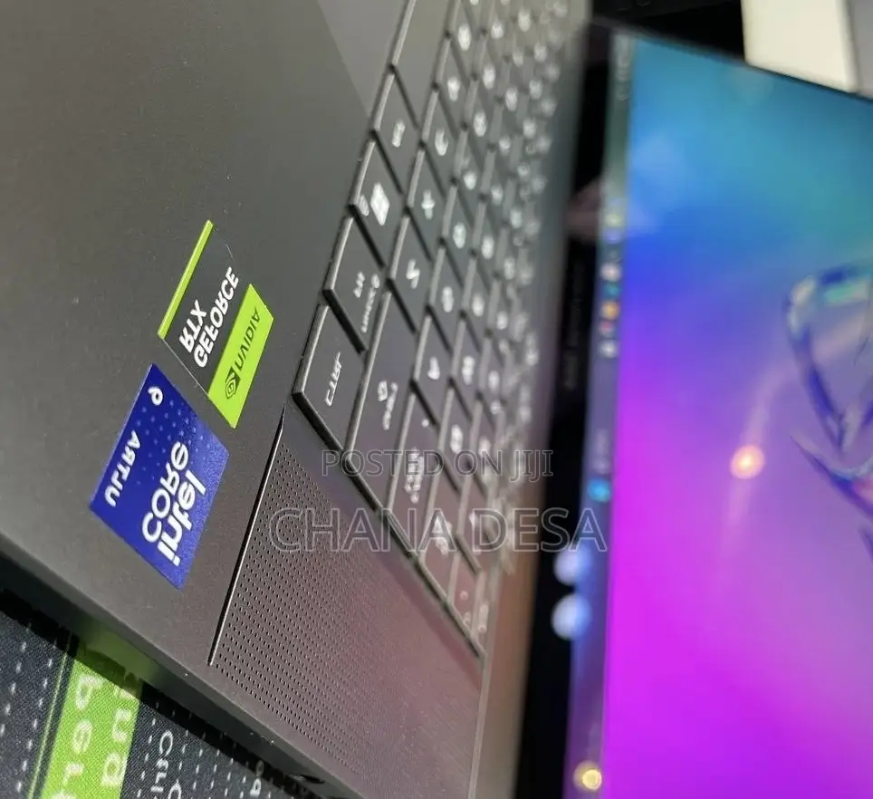 New Laptop Asus ROG Zephyrus Duo 16 32GB Intel Core Ultra 9 SSD 1T