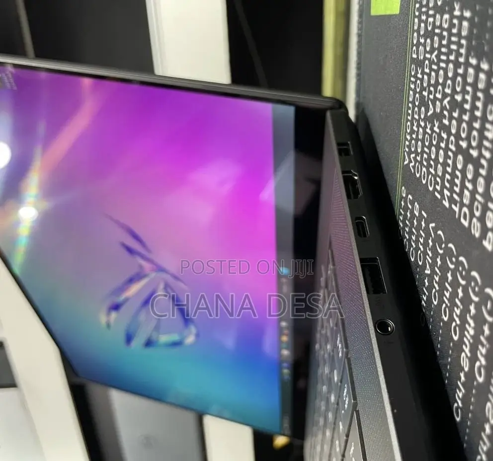 New Laptop Asus ROG Zephyrus Duo 16 32GB Intel Core Ultra 9 SSD 1T
