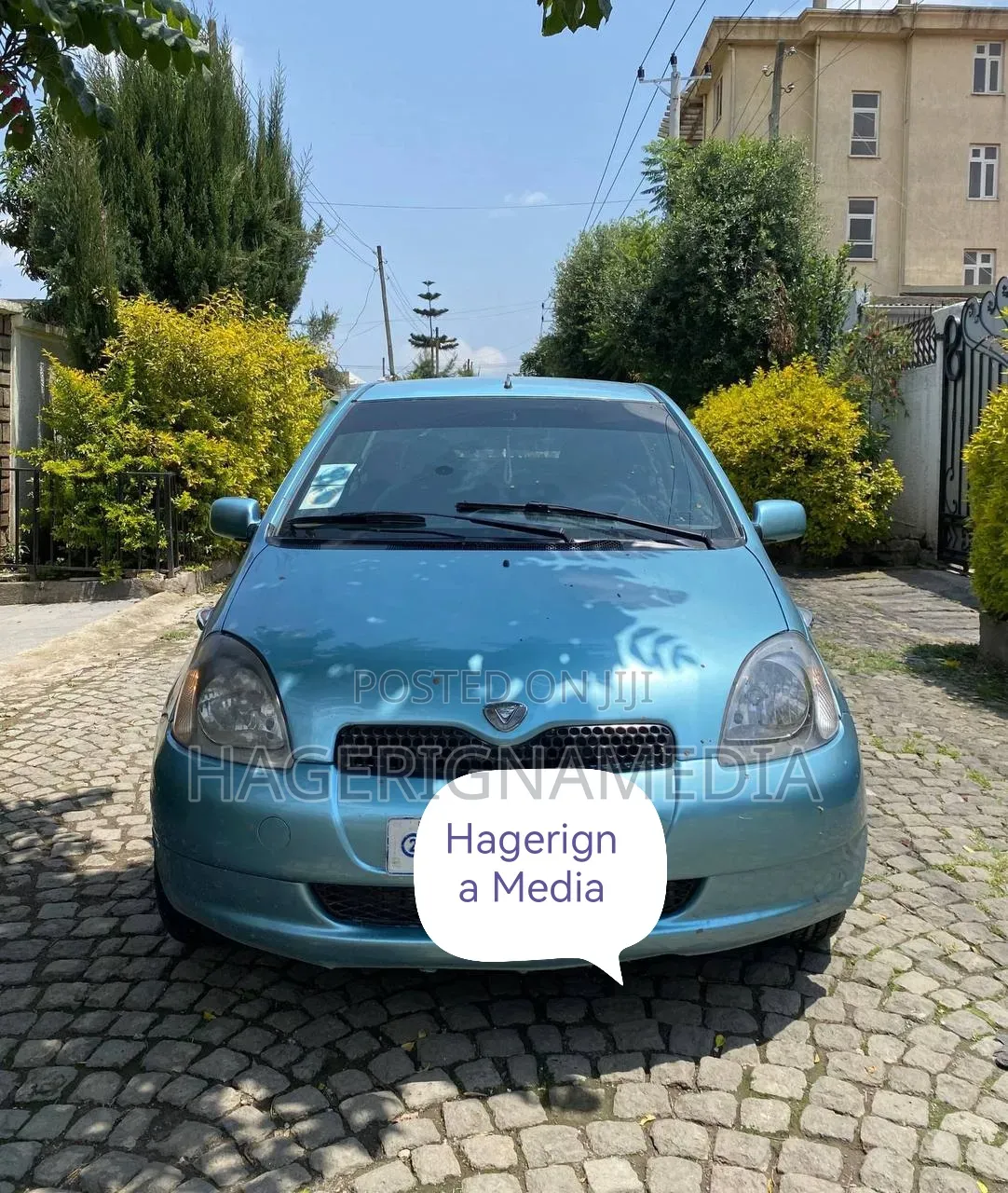 Toyota Vitz 2001 Blue