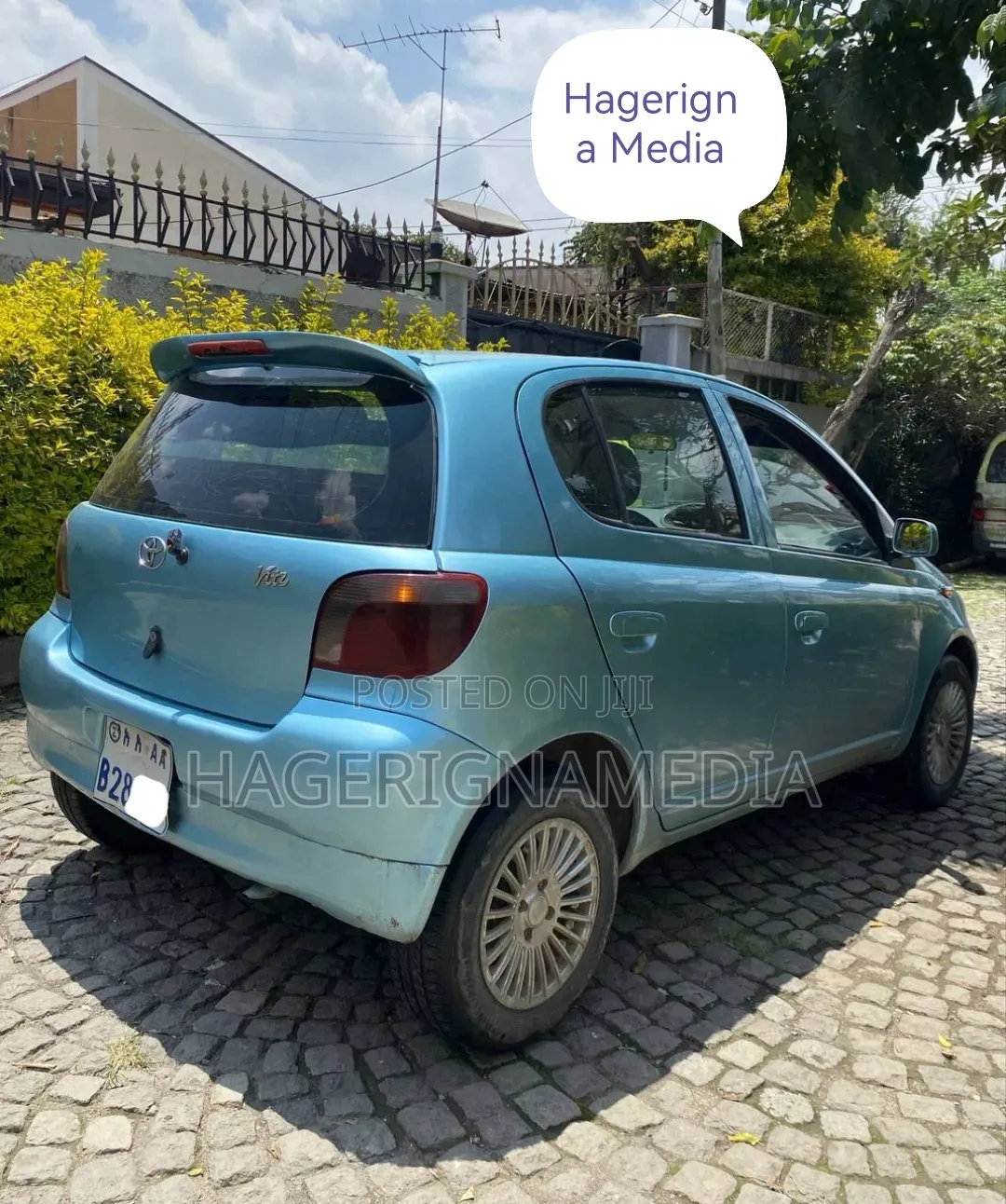 Toyota Vitz 2001 Blue