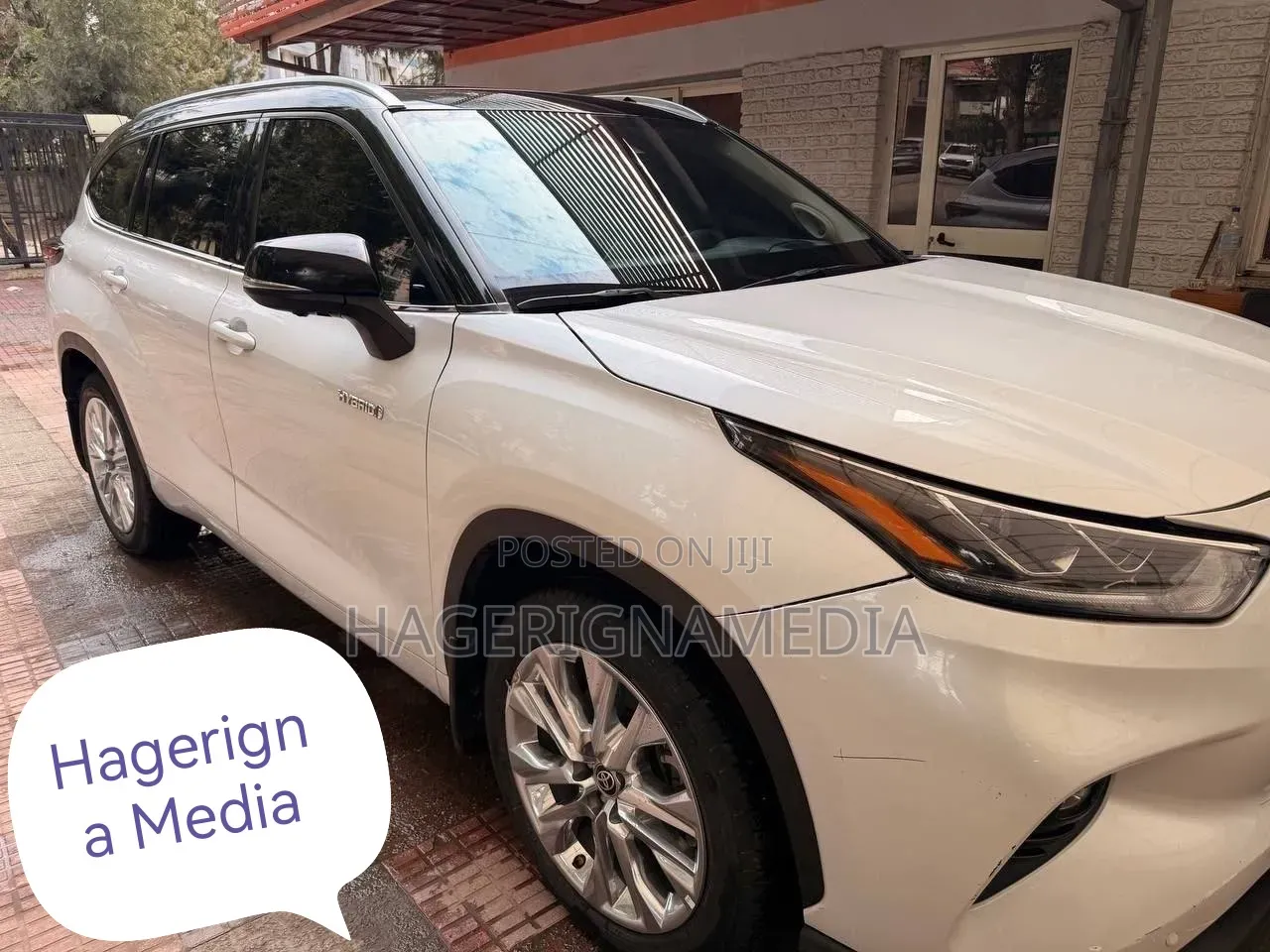 Toyota Highlander Hybrid 2024 White