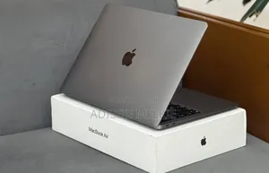 New Laptop Apple MacBook Air 2020 M1 8GB Apple M1 SSD 256GB