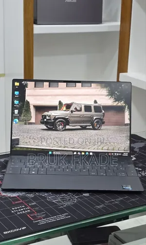 New Laptop Dell XPS 13 16GB Intel Core i7 SSD 512GB