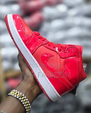 Nike Air Jordan 1 Mid SE 'Pomegranate' Sneakers Mens