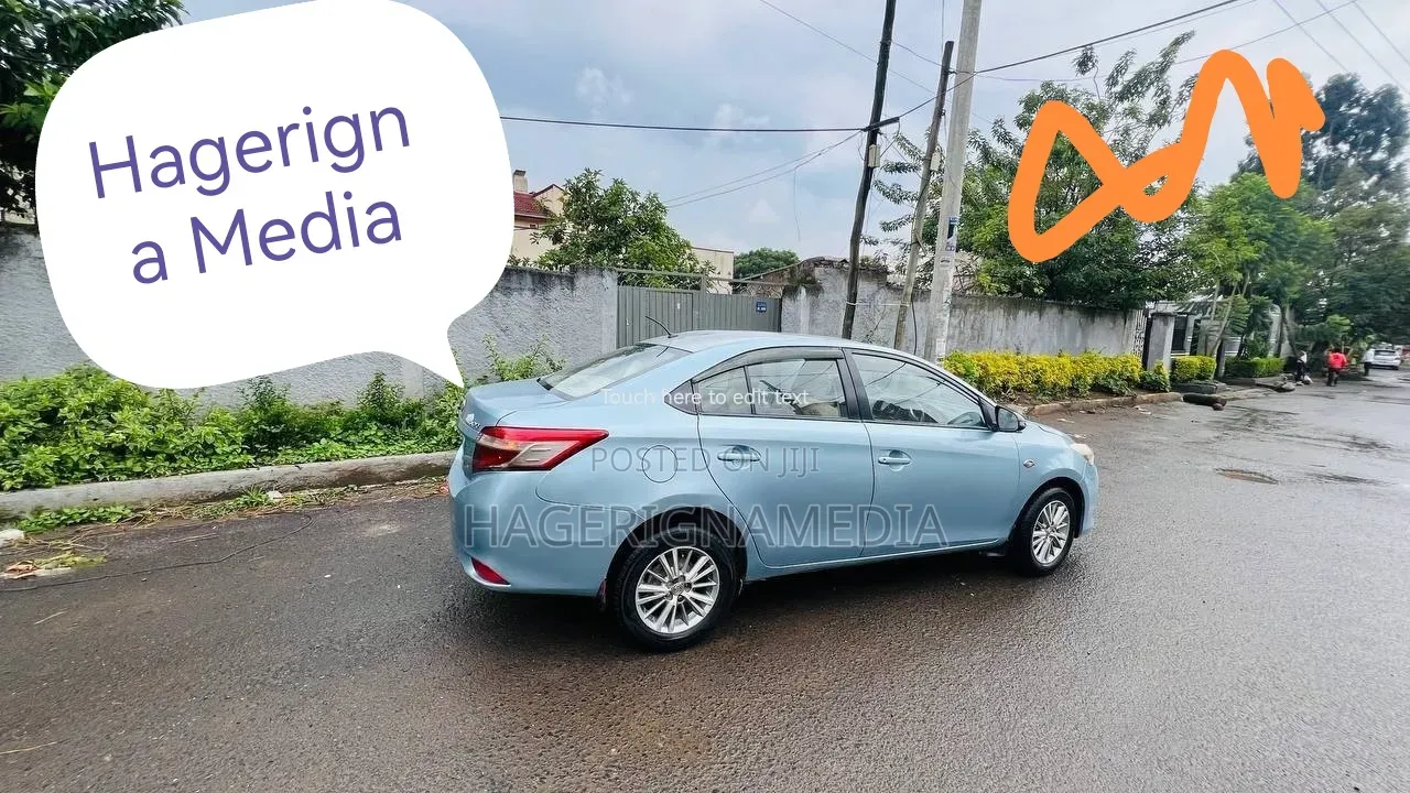 Toyota Yaris 2014 Blue
