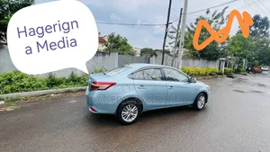 Toyota Yaris 2014 Blue