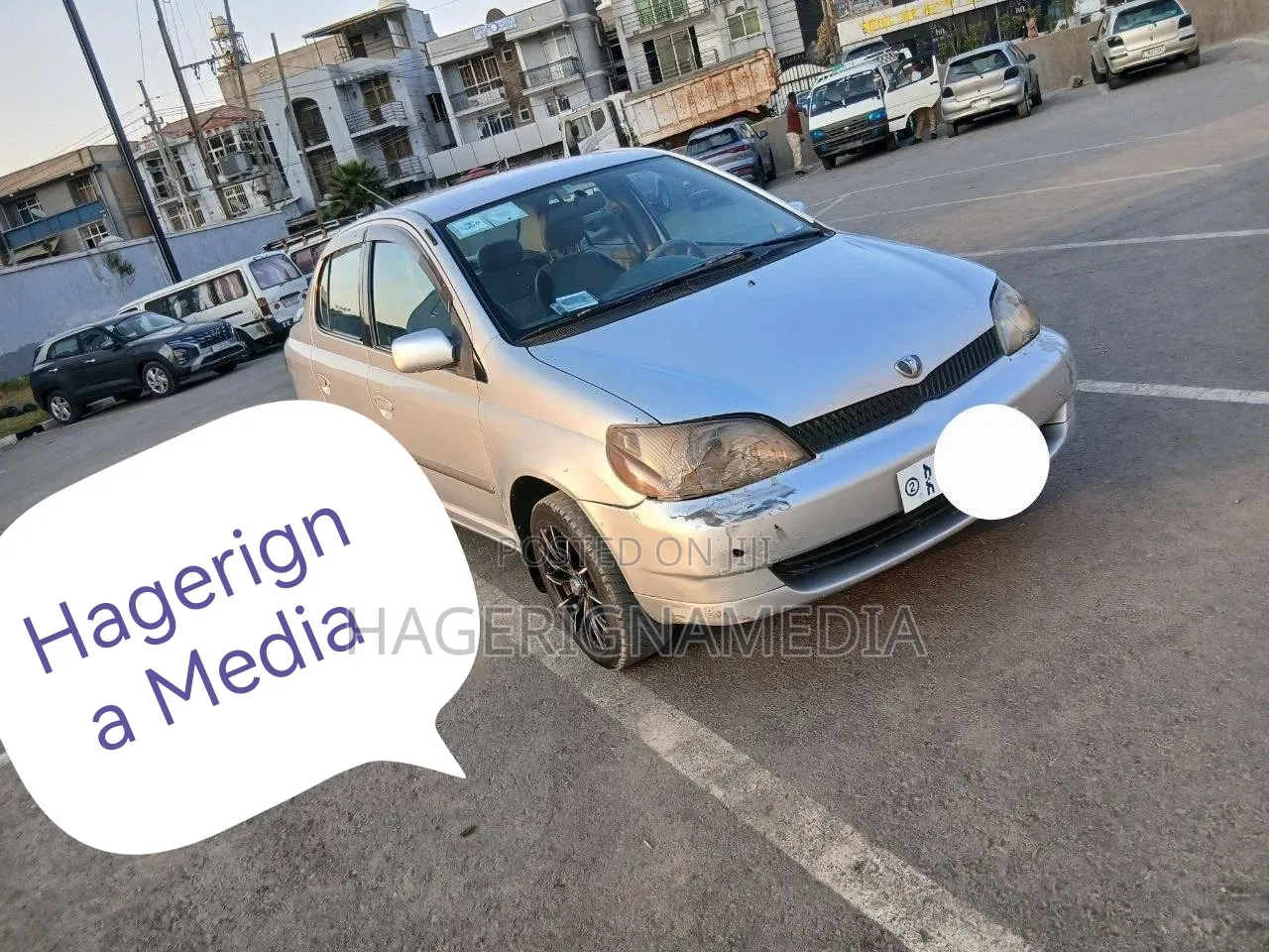 Toyota Platz 2001 Silver