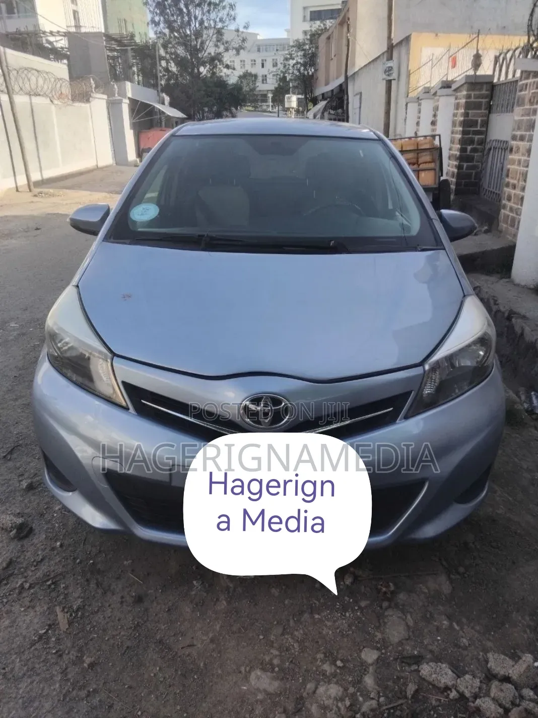 Toyota Yaris 2012 Blue
