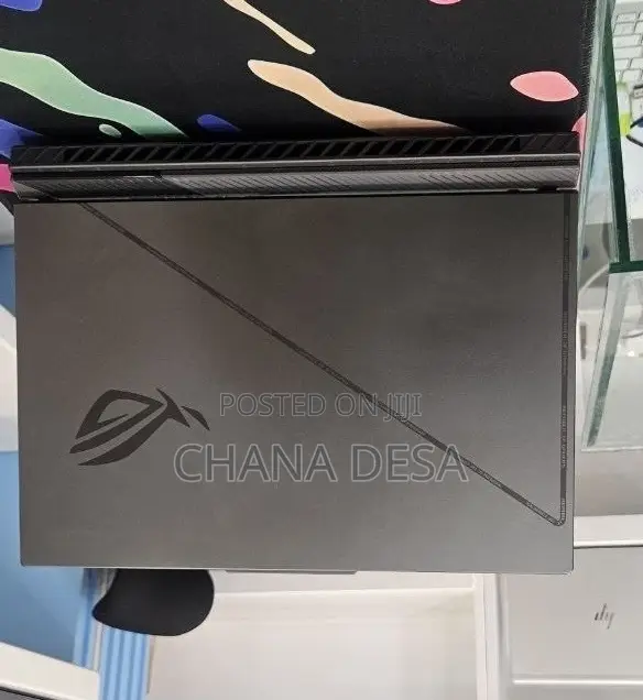 New Laptop Asus ROG Strix G16 16GB Intel Core i9 SSD 1T