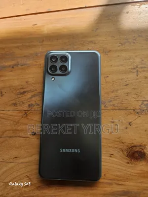 New Samsung Galaxy M33 5G 128 GB Green