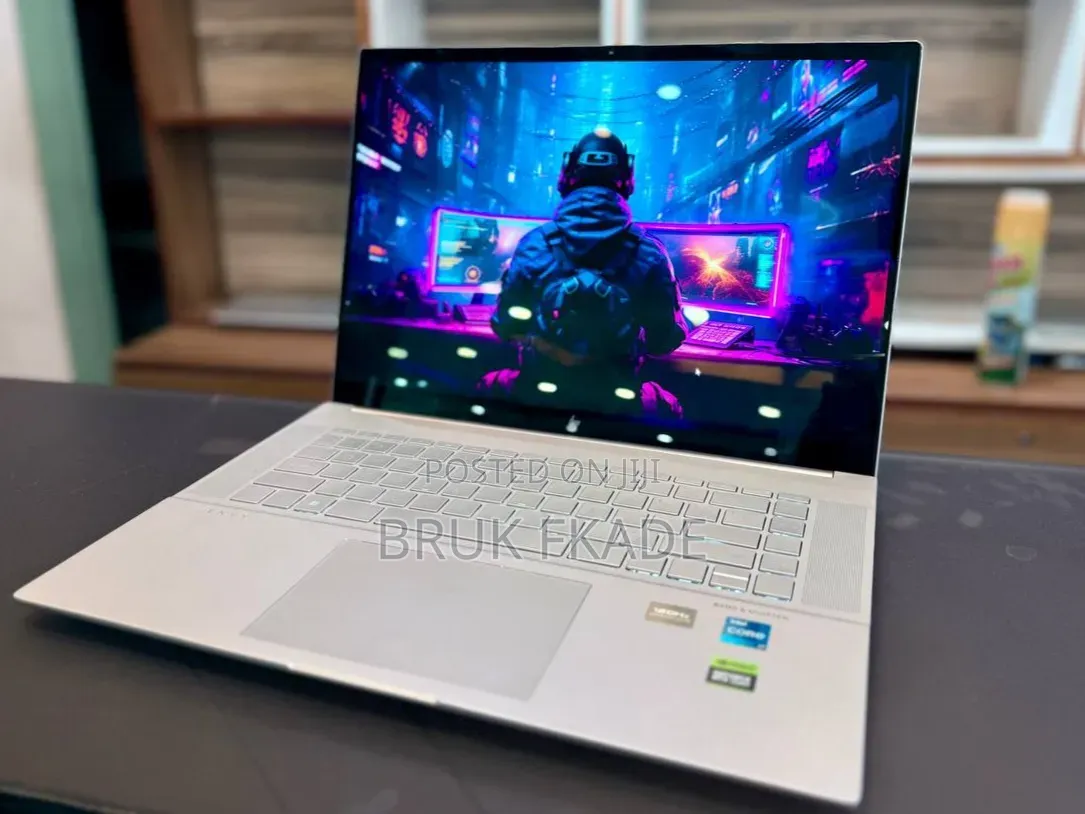 New Laptop HP Envy 15 12GB Intel Core i7 SSD 512GB