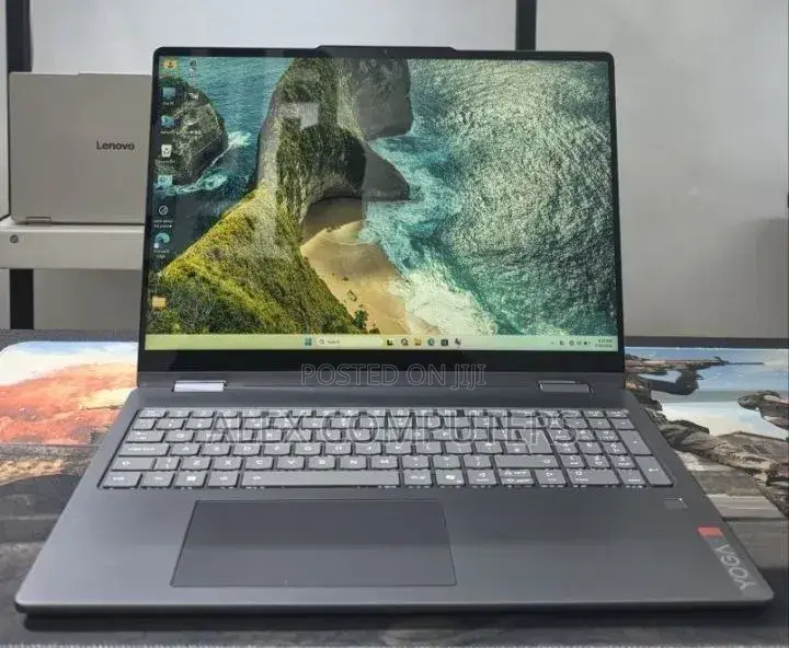 New Laptop Lenovo Yoga 2 16GB Intel Core Ultra 5 SSD 512GB