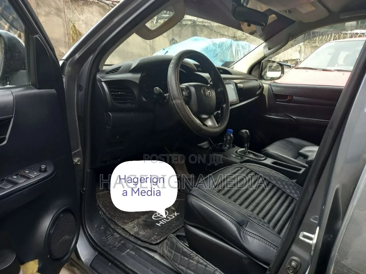 Toyota Hilux 2017 Black
