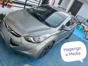 Hyundai Avante 2012 Gray