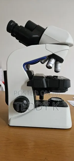 Microscope Olympus Cx23