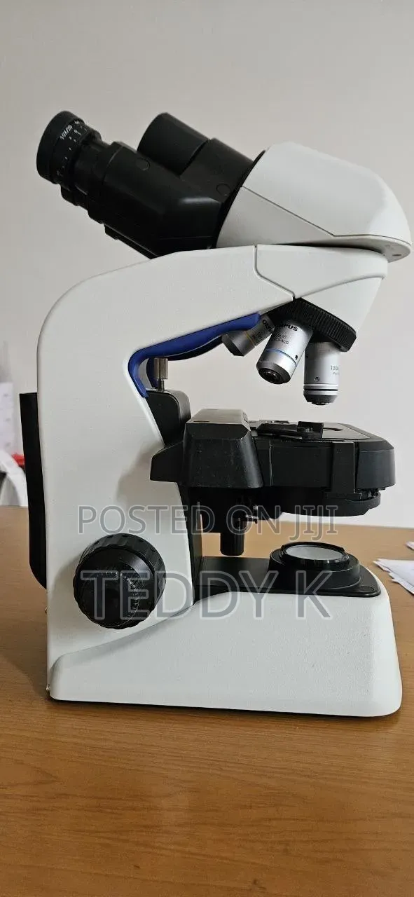 Microscope Olympus Cx23