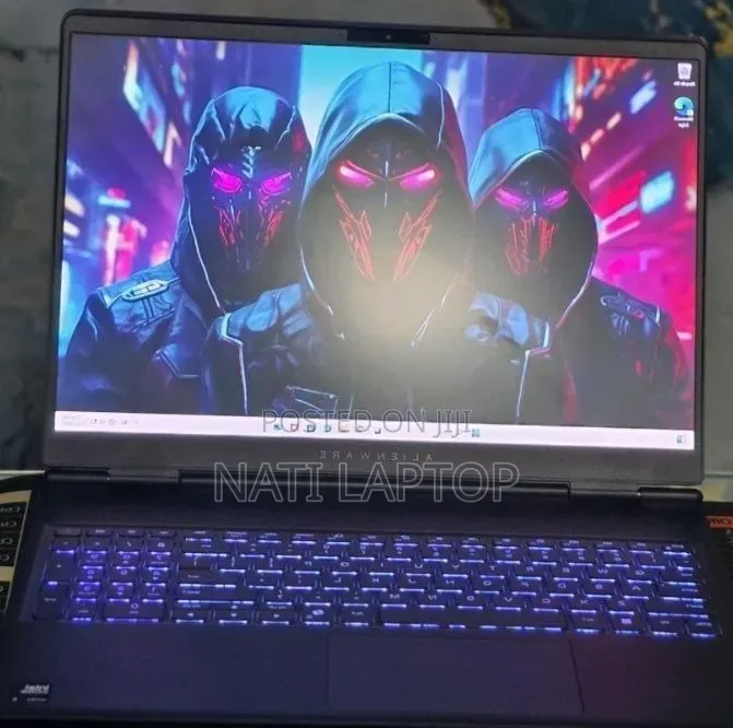 New Laptop Alienware 16x Aurora 32GB Intel Core Ultra 9 SSD 1T