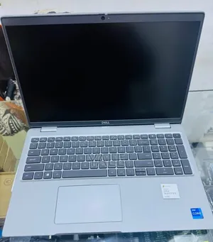 New Laptop Dell Precision 5540 16GB Intel Core i7 SSD 1T