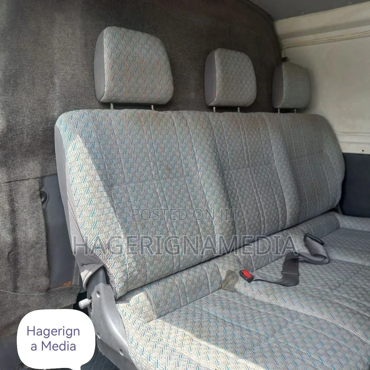 Toyota HiAce 2005 White