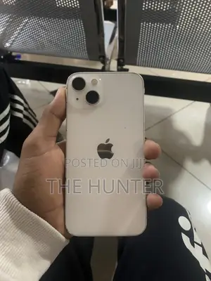 Apple iPhone 13 256 GB White