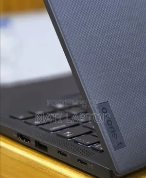 New Laptop Lenovo ThinkPad X1 Carbon Gen11 16GB Intel Core i7 SSD 512GB