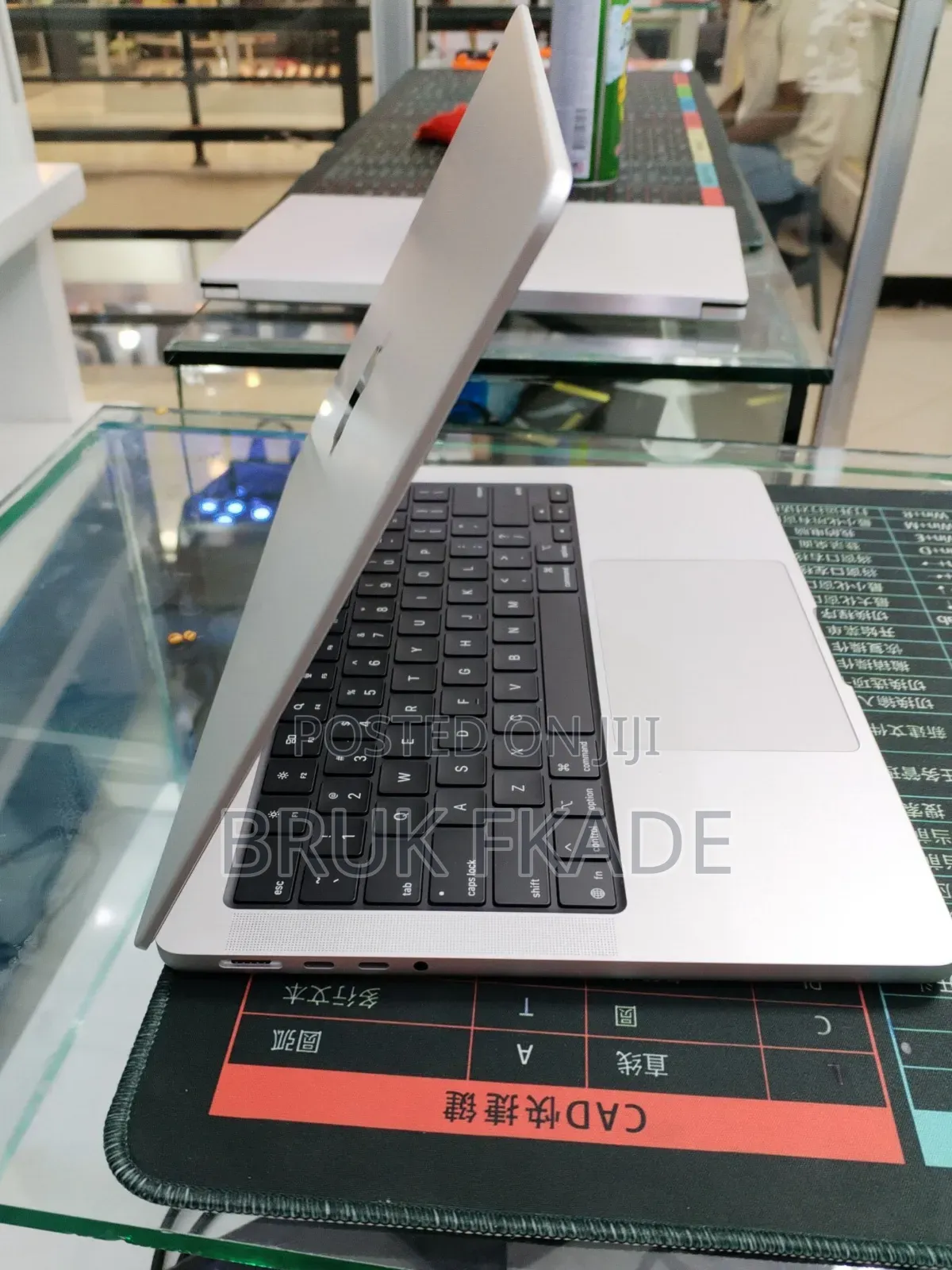 New Laptop Apple MacBook Pro 2026 M5 Pro 16GB Apple M5 Pro SSD 512GB