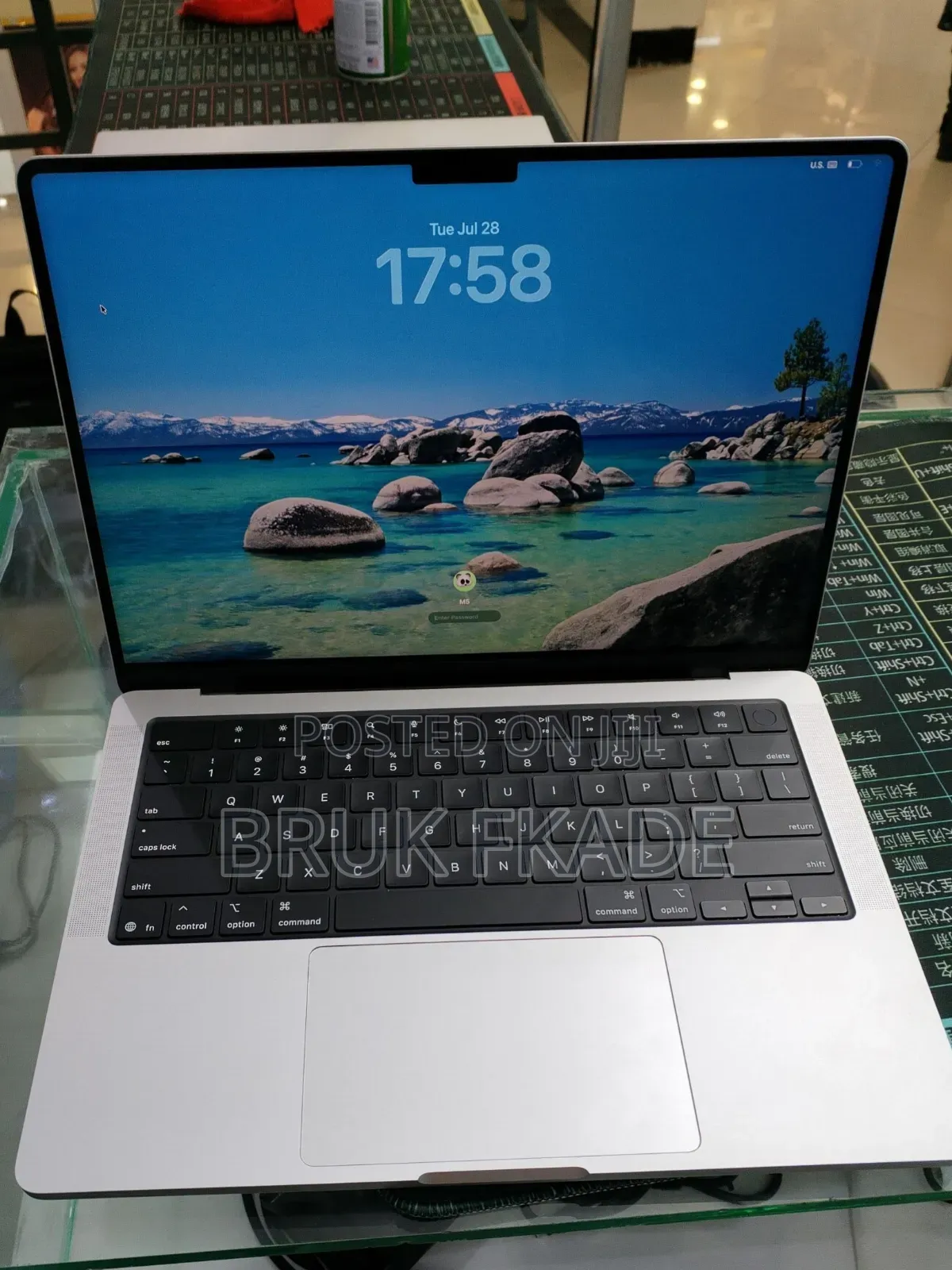 New Laptop Apple MacBook Pro 2026 M5 Pro 16GB Apple M5 Pro SSD 512GB