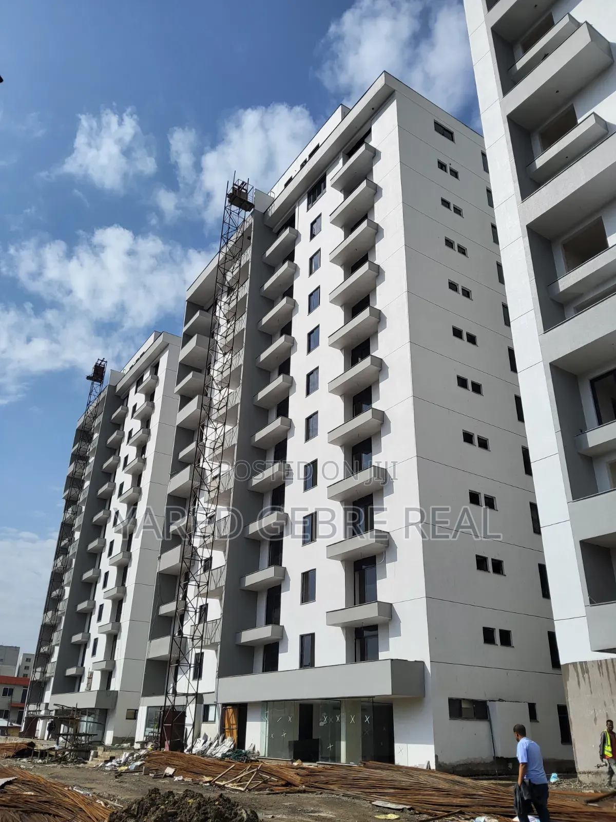 2bdrm Apartment in ከግዮን ሆምስ ሪል, Bole for sale
