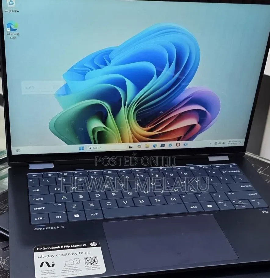 New Laptop HP OmniBook X Flip 14" 16GB Intel Core Ultra 7 SSD 1T